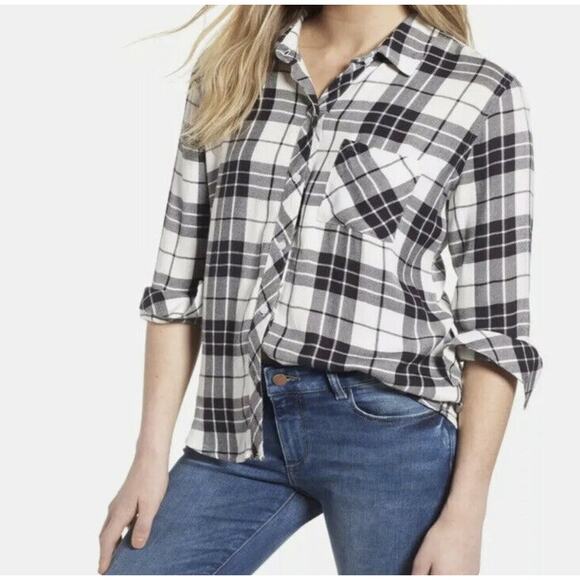 Rails Hunter Snow Navy Forest Long Sleeve Button Up Black Plaid White Size XS - Picture 1 of 7